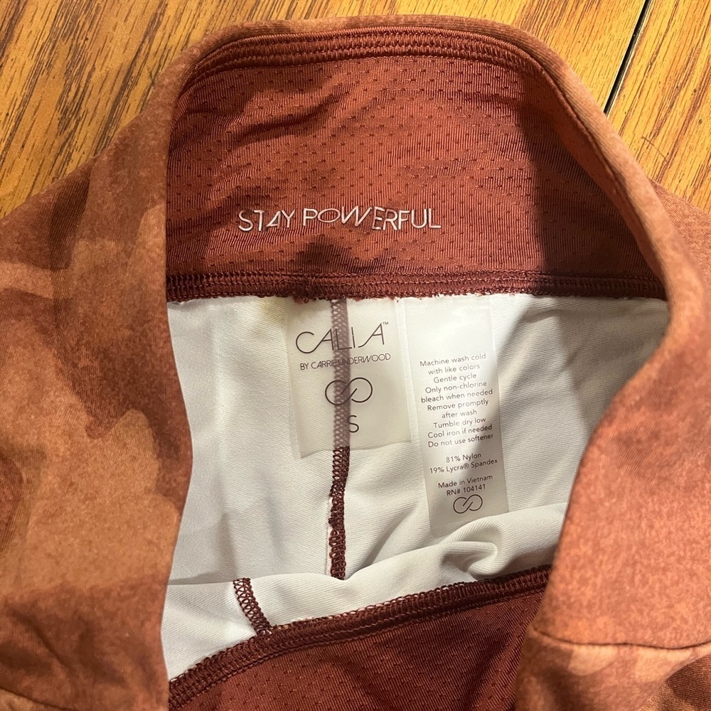 Calia by Carrie Underwood Leggings - small - Picture 12 of 12